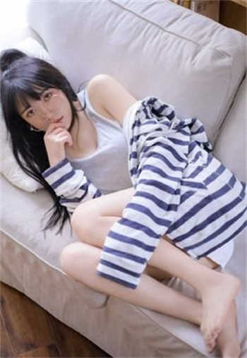 一个女人沉默的句子