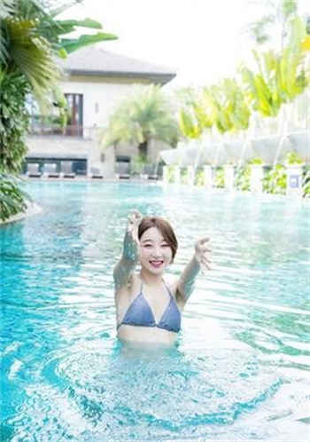 《奶牛娘牧场》