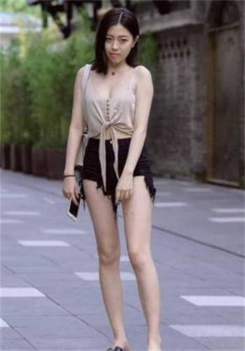 污段子套路女朋友