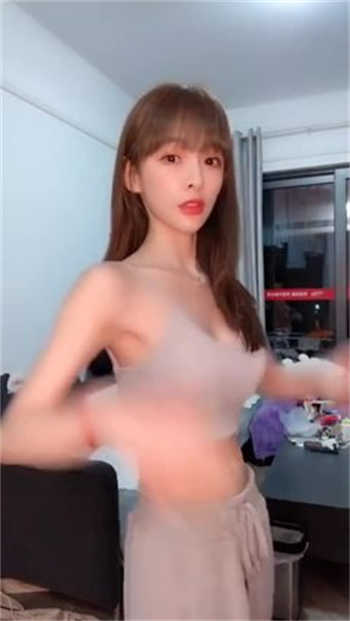 保健室的秘密po小炒肉