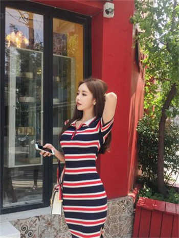 绝世妖莲冰冷女人