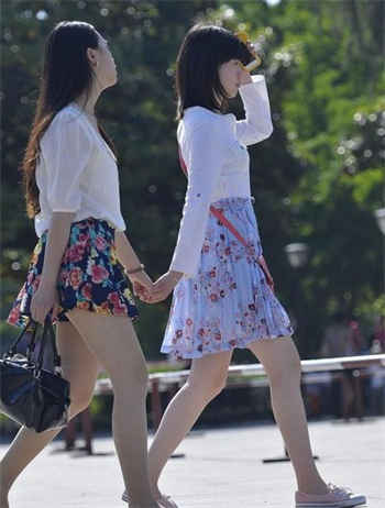 心念君兮君无情尘愿玄黎