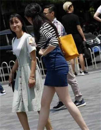 探花怎么寻找附近的人