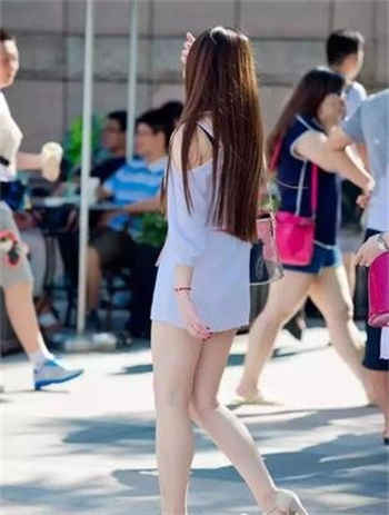 女子高中部的腰姿动漫播放