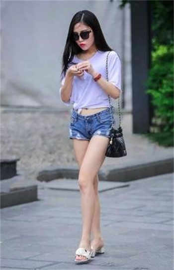 发童年照朋友圈说啥