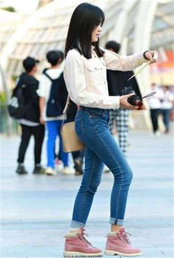 女硕士与男导师暧昧