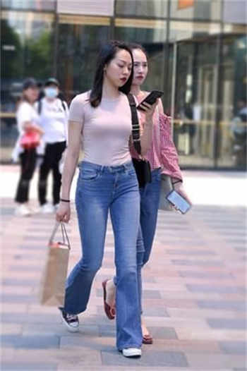驭女记许峰市长