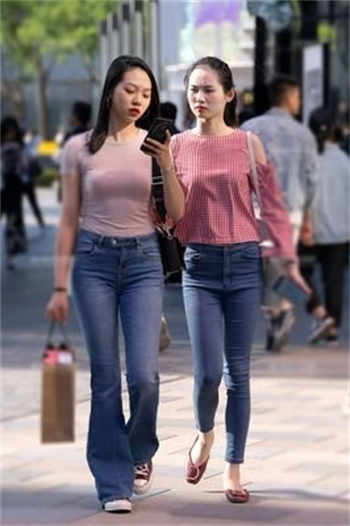 天上人间司灵吹拉弹唱