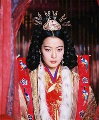 灵魂救赎女王长靴
